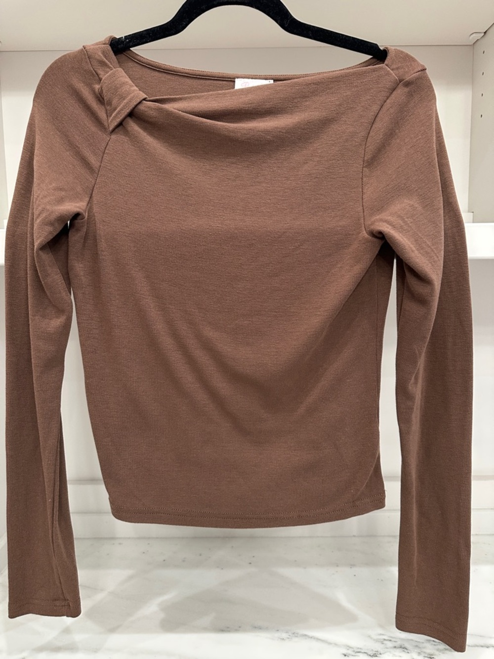 Pink Lily small brown pullover top.  Like new